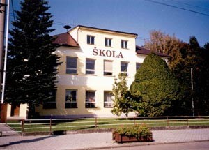 Nae kola.jpg zvtit